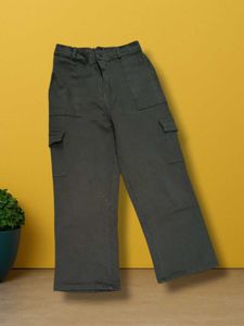 J@32 Size-28 (Sale) Latest Ladies high waist Jeans