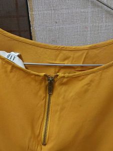 Mustard Top