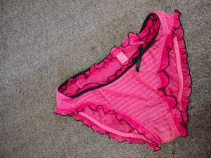 Pink Lingerie Set(used)(bust-36)