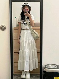 White Skirt 🫴🤍