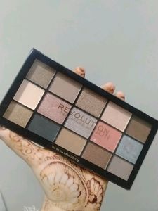 Makeup Revolution Hypotonic Re Loaded Palette