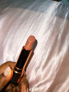 Makeup Revolution &amp; Zudio Lipsticks