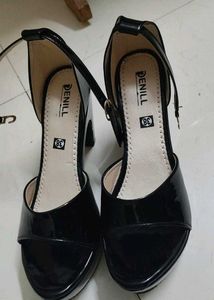 🍒🍒Free delivery footware🍒🍒