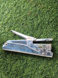 Kangaro HP-210 Stapler