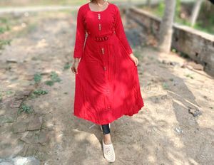 SOFT GOWN || RED GOWN KURTI || WODEN BUTTON