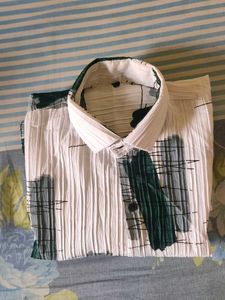 Abstract Print Pleated Shirt
