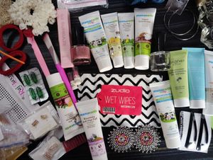 MYSTERY SKINCARE- ANY 3 WITH FREEBIES ❤️