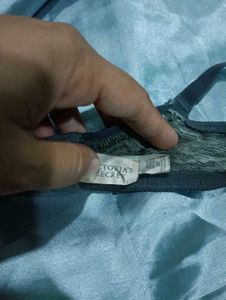 Victoria&#39;s Secret Lace Detail Bra