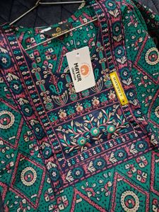 Mayur Dress Ready Made L Size