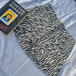 H&amp;M Zebra Print Shorts