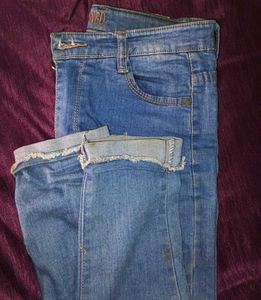 Mango. Band Jeans