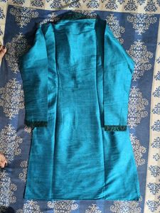 Men Blue Kurta With Silk Jacket