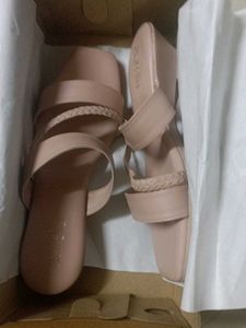 Stylish Pink Flats