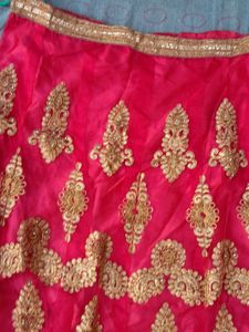Lahinga FREE Size Full Embroidery Dupatta