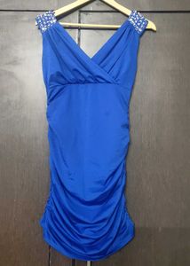 👗 Ruched Bodycon Dress