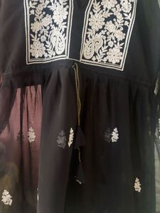 Elegant Embroidered Kurta