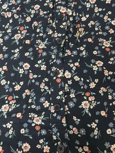Floral Sleeveless Shirt