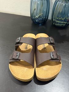 Lowalk Brown Buckle Sandals