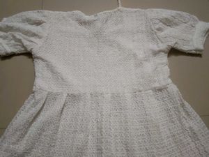 WHITE TOP FOR WOMEN