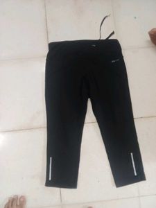 Nike Black Capri Leggings