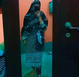 Pakistani Suit