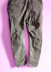Green 💚 jeans For Man , Size 38