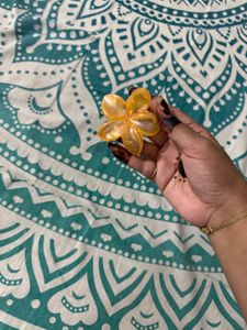 Flower Claw Clip Orange