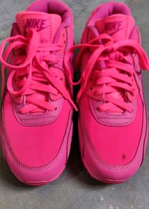 Original Nike Air Max Running Shoe.