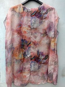 New With Tag Korean Floral Art Long Pullover