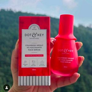 Dot & Key Strawberry 10% Niacinamide Serum