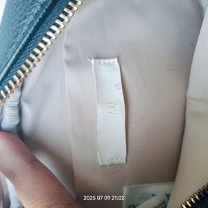 H&amp;M Black Crossbody Bag