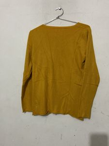 Yellow T-shirt