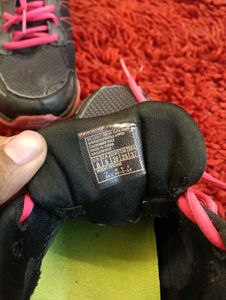 SKETCHERS SHOES UK5