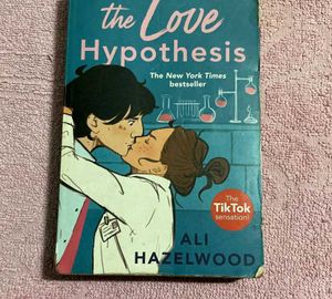 The Love Hypothesis - Ali Hazelwood