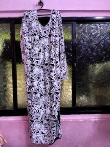 One Full Straight Kurta Set With Dupatta