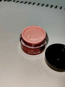 Elibliss Lip Scrub