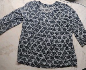 Patterned 3/4 Sleeve New Top