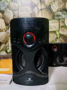 Zebronics  3 Speakers Combo   . Repair Need