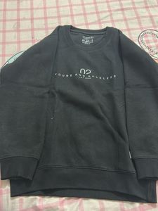 YOUNG AND RECKLESS Pullover