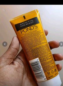 Pond's Sun Miracle Detan Facewash(1 free gift 🎁)