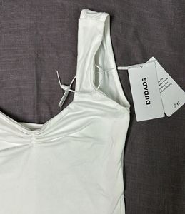 SAVANA Side Slit Sleeveless Top