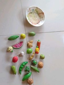 Vintage Painted Vegetable Set