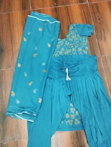 Kurta Salwar Set With Dupatta