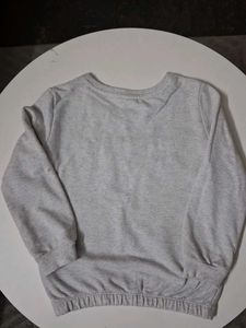Cute &#39;Love&#39; Girls Sweatshirt