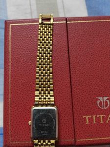 Beautiful Vintage Titan Watch
