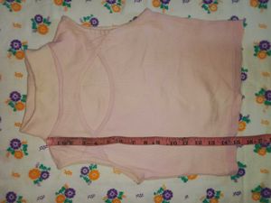 Korean pink crop top