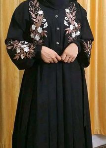 Beautiful Embroidery Abaya