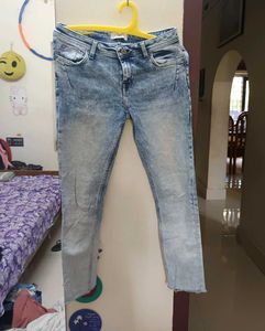 Lee Cooper slightly ripped jeans.