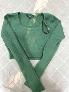 Green Crop Top - Trendy Style