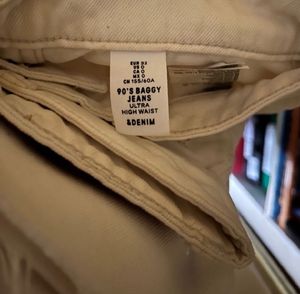 H&amp;M White Baggy Jeans🎀